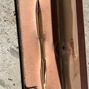 Lacrosse 10k gold pen